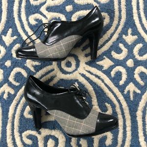 Anne Klein Oxford Heel